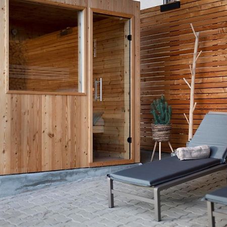 Brantenhof Ferienwohnung Vinea Cortaccia Bagian luar foto