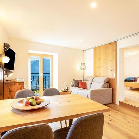 Brantenhof Ferienwohnung Vinea Cortaccia Bagian luar foto